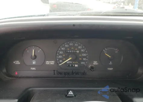 1995 Ford Escort Lx z USA, uszkodzony, nr VIN 1FASP14J0SW295927